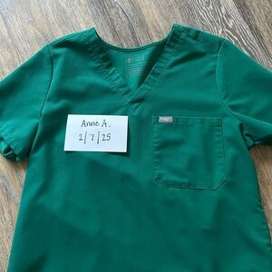 Figs Catarina Scrub Top Hunter Green